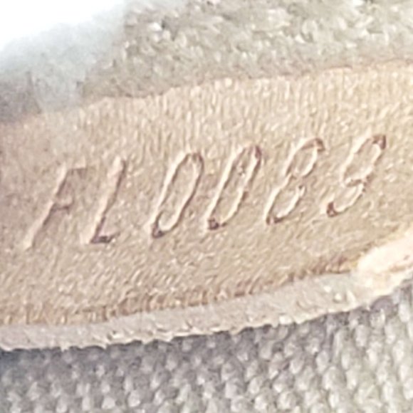 Authentic Louis Vuitton Mini Pochette Limited Edition Bag - Picture 15 of 16